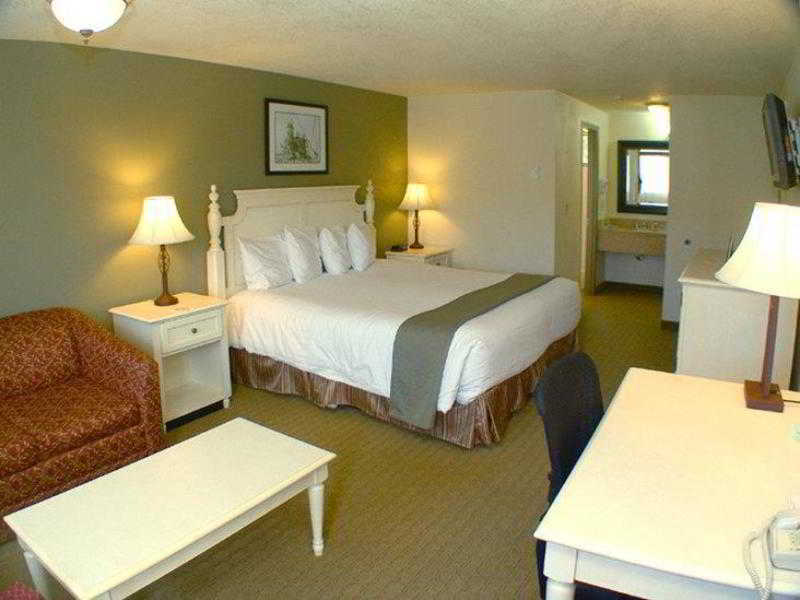 בנדון Best Western Inn At Face Rock מראה חיצוני תמונה